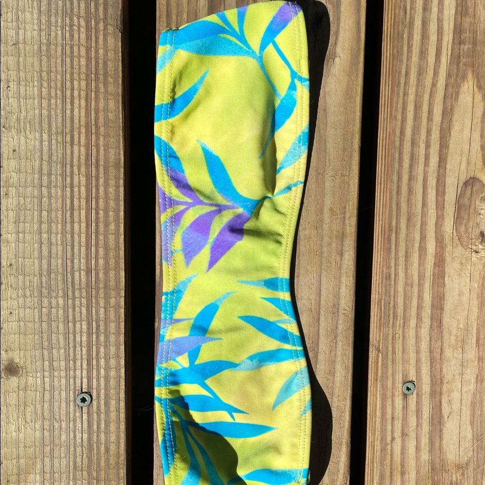 Women’s Strapless bikini top